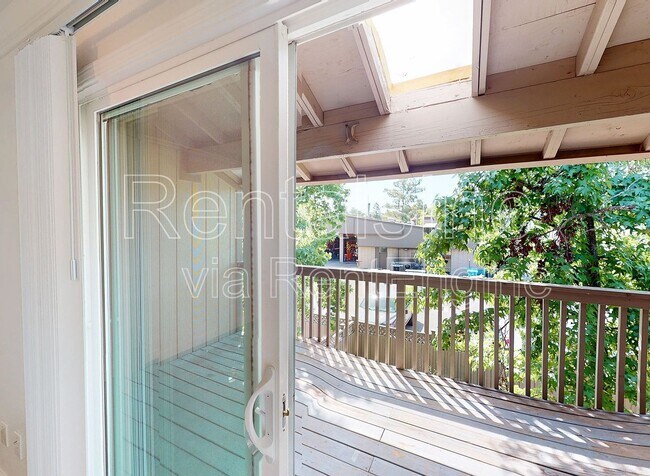 Building Photo - 16914 CA-12