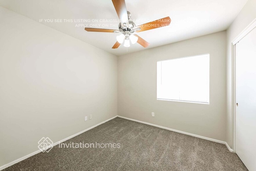 Building Photo - 12034 W Scotts Dr