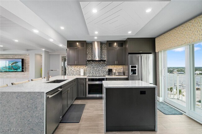 Building Photo - 9051 Gulf Shore Dr