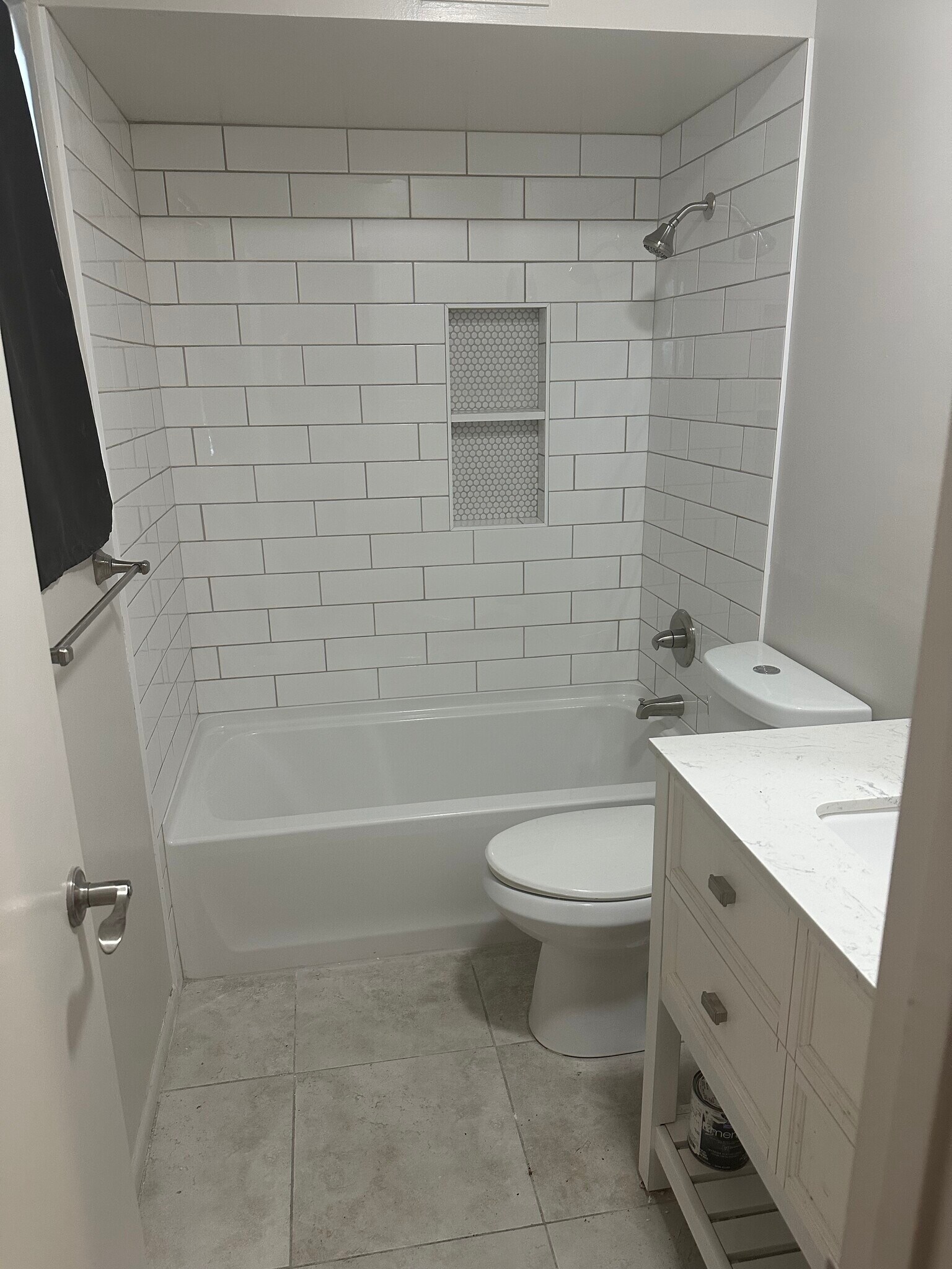 Building Photo - 1231 E Maryland Ave