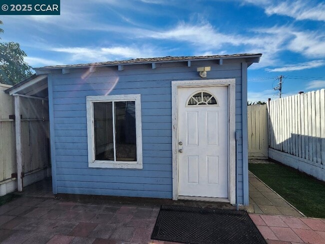 Building Photo - 2717 21st St