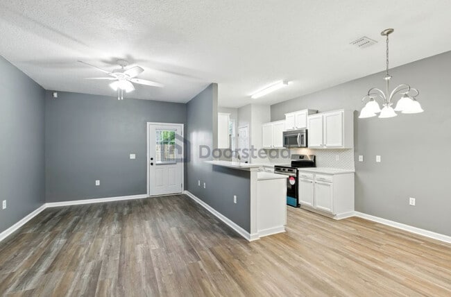 Building Photo - 74 Moultrie Village Ln