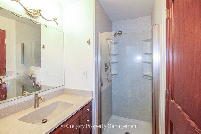 Building Photo - 13508 131st Pl NE