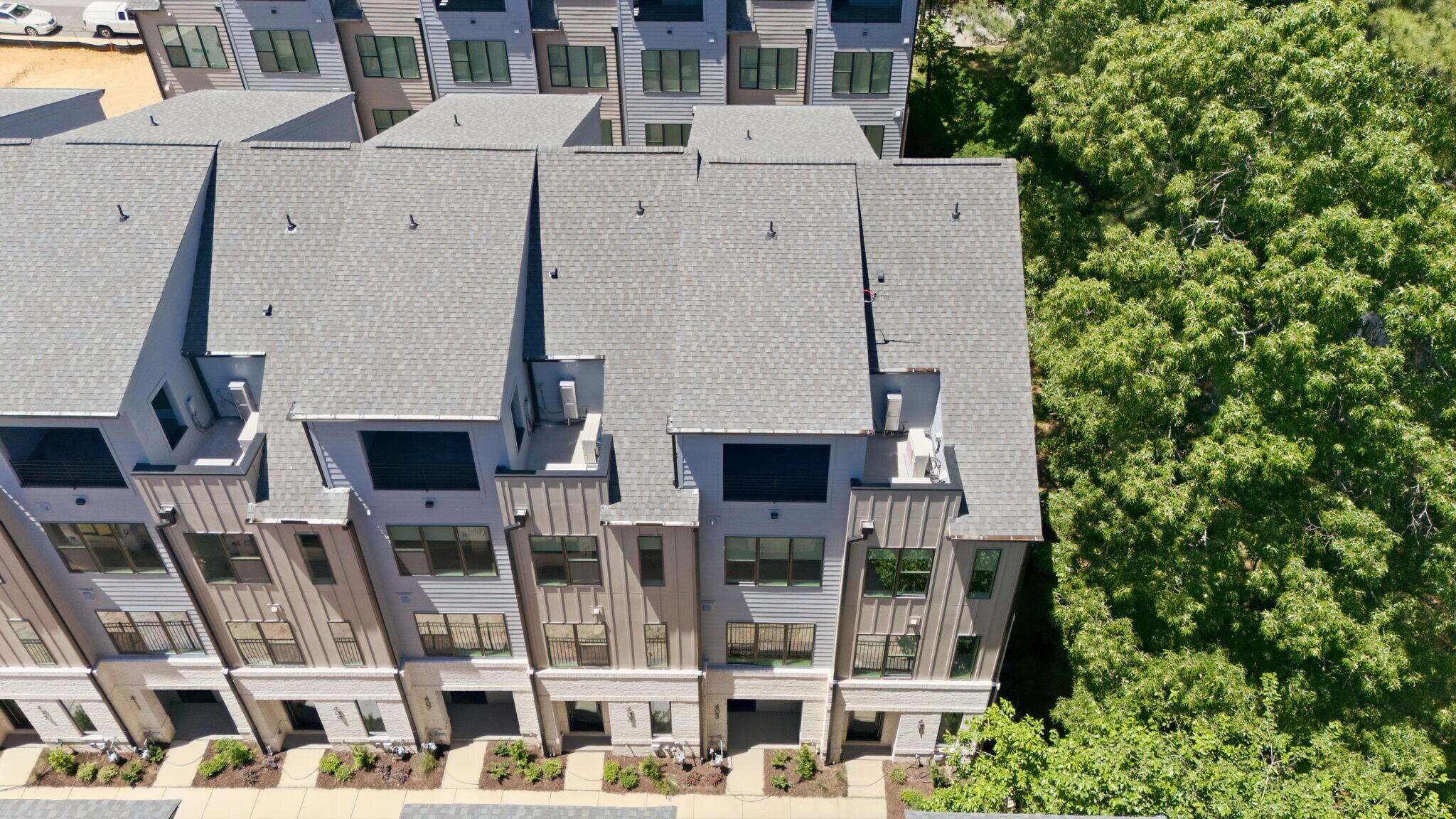 Building Photo - 403 Chatham View Rd