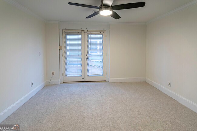 Building Photo - 815 Edgewood Ave NE