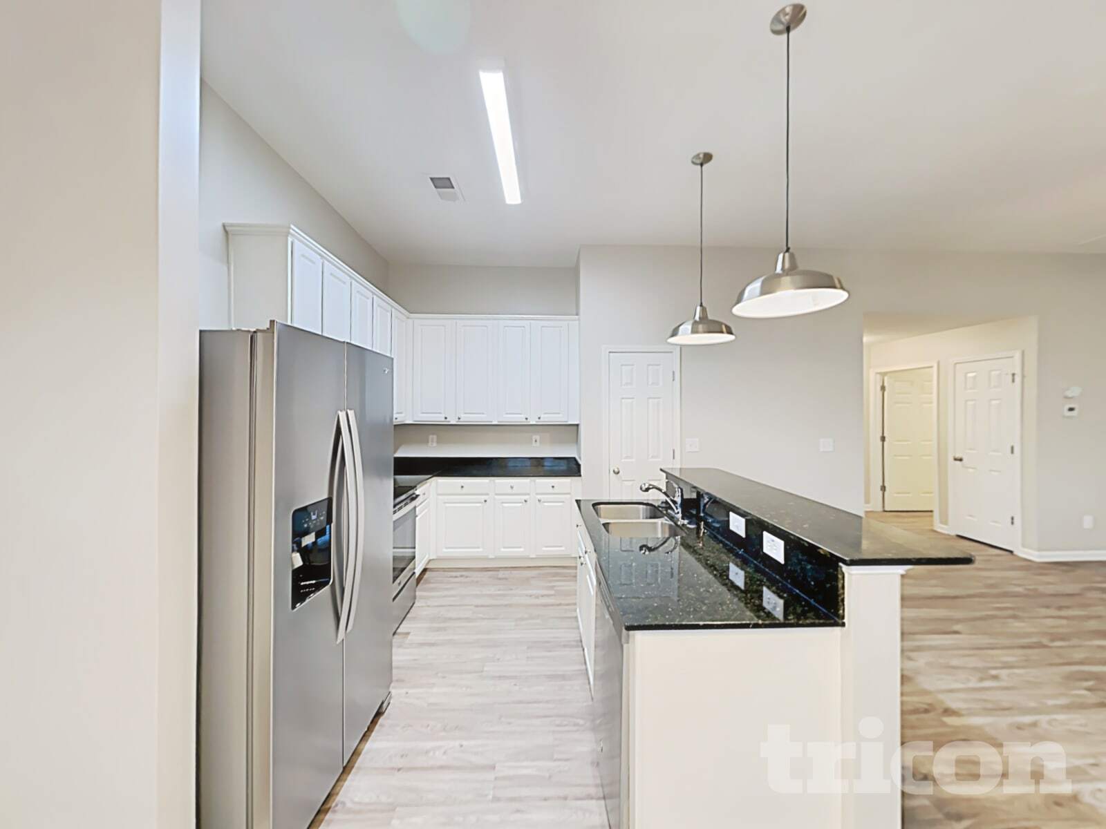 Building Photo - 800 Maryfield Dr