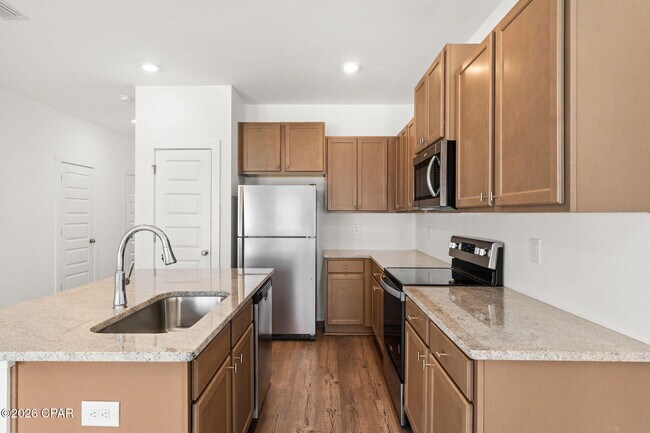 Building Photo - 409 N Gay Ave