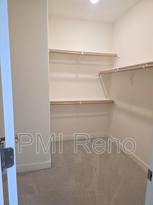 Building Photo - 10380 Gold Mine Dr