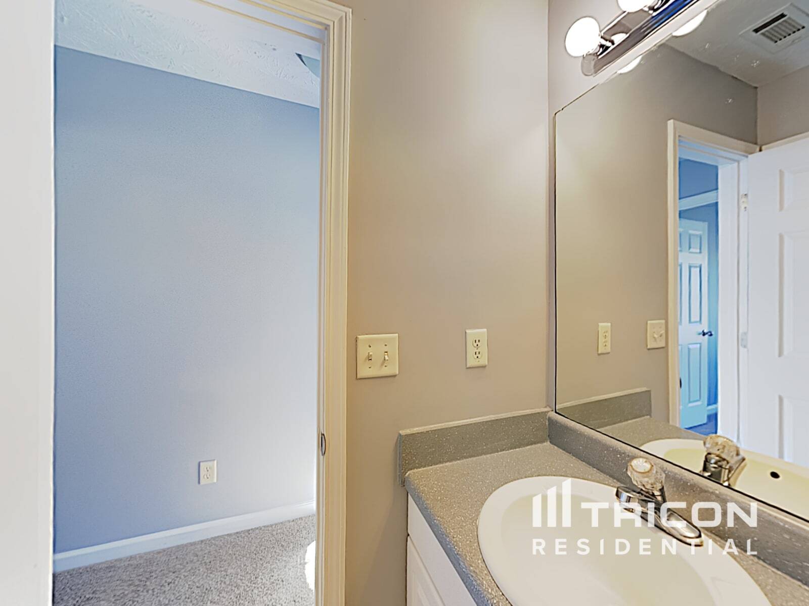 Building Photo - 615 Bridle Creek Dr