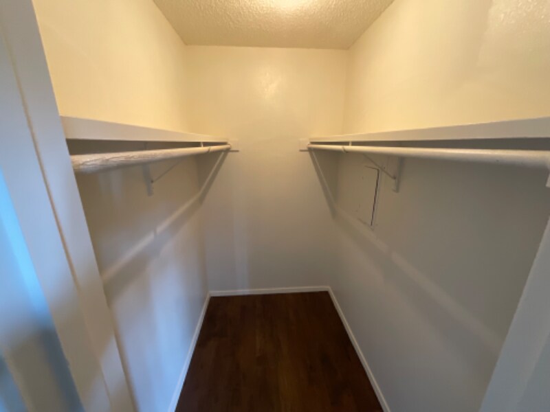 Building Photo - 4137 Beard Ave