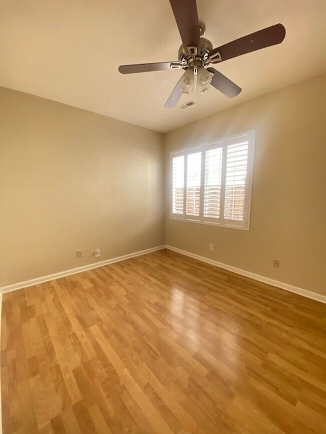 Building Photo - Spacious 5-Bedroom Home with Solar, Stunning Sunroom & Upgraded Bathrooms!