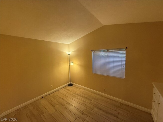 Building Photo - 5533 Wheatfield Dr