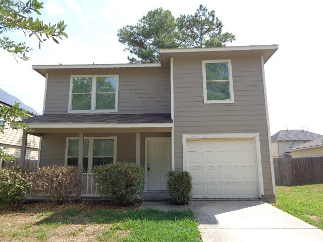 Primary Photo - 16747 Fallen Timbers Dr