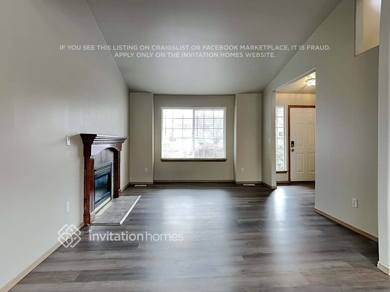 Building Photo - 17302 26th Ave E