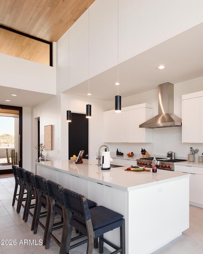 Building Photo - 10931 E Whitehorn Dr