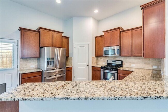 Building Photo - 13000 Alans Way