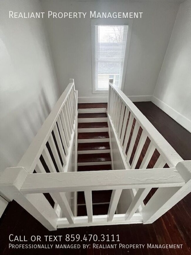 Building Photo - 136 Fourth Street-