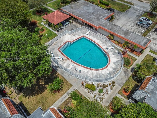Building Photo - 8701 SW 141st St