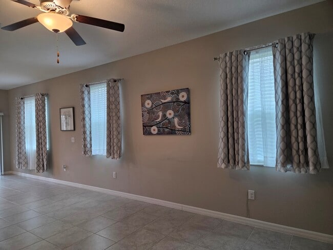 Building Photo - 9705 Pembrooke Pines Dr