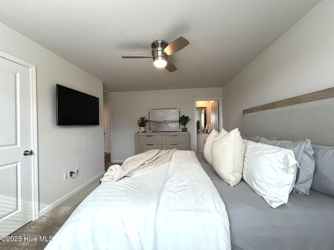 Building Photo - 2705 Gracie Ln