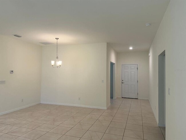 Building Photo - 2333 Renfro Ave