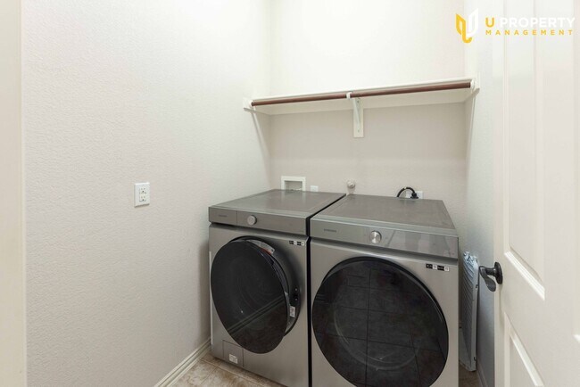 Building Photo - Beautiful home in Frisco ISD with spacious layout!