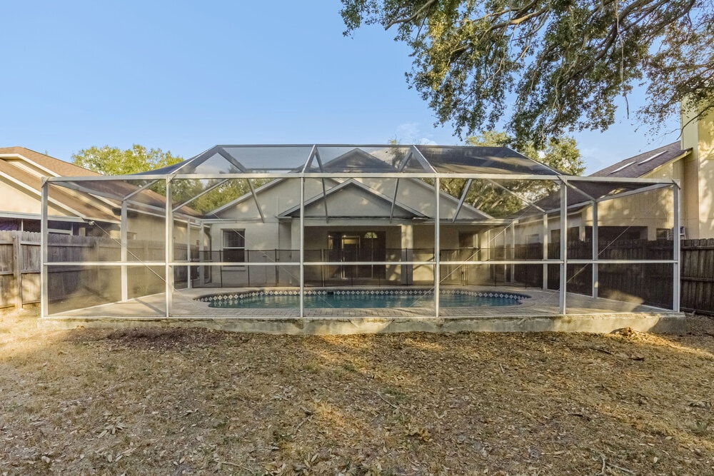 Building Photo - 10805 Kenbrook Dr