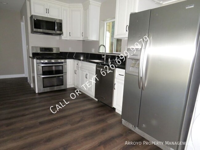 Building Photo - 8424 Grenoble St