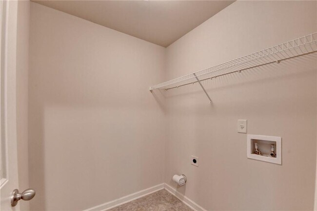 Building Photo - 1205 Apple Blossom Dr