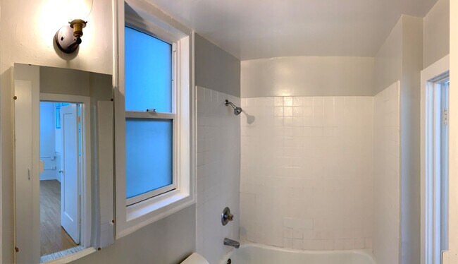 Building Photo - 2444-2446 Fulton