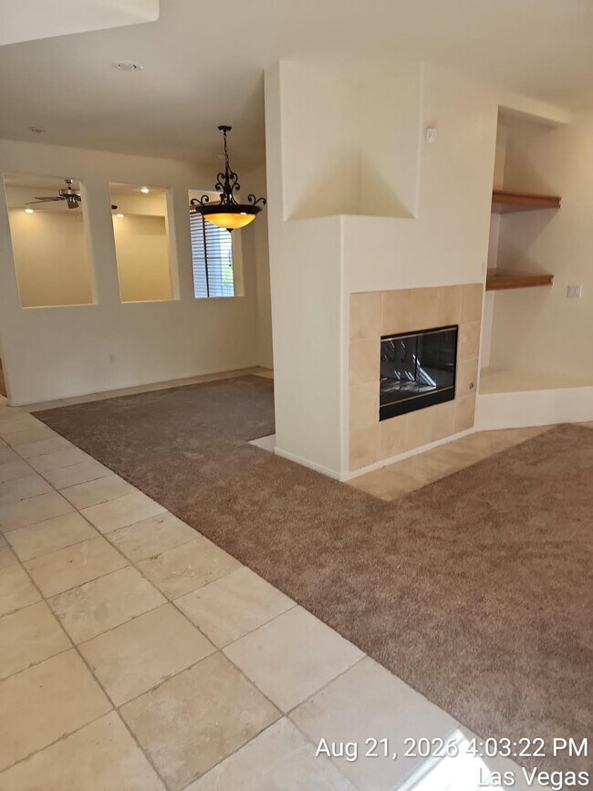 Building Photo - 664 Peachy Canyon Cir