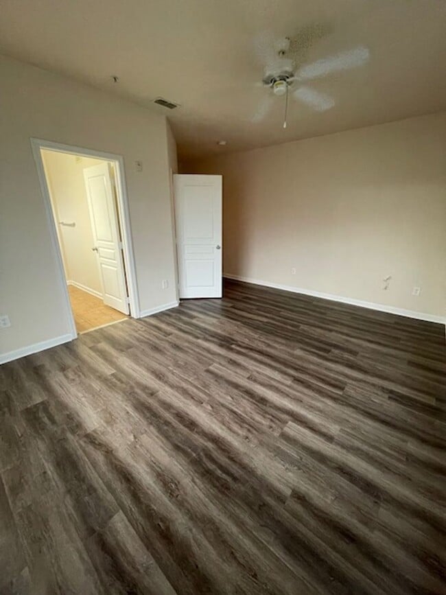 Building Photo - Gardens of Bridgehampton