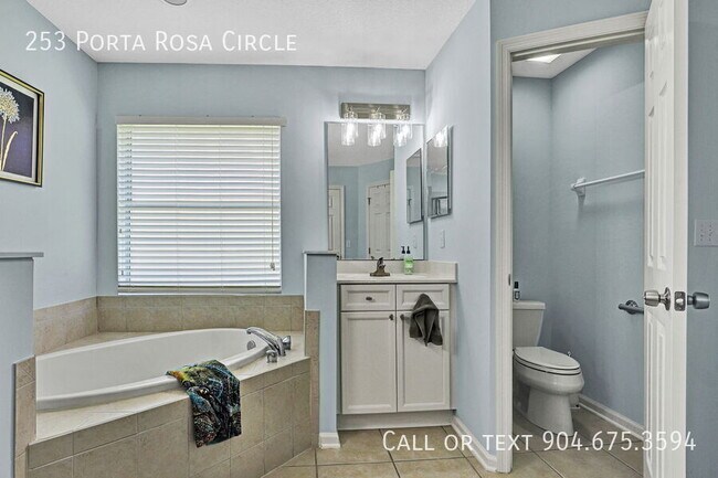 Building Photo - 253 Porta Rosa Circle