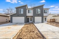 Building Photo - 218 N Tracy St