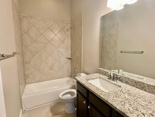 Building Photo - 21406 Greylag Dr