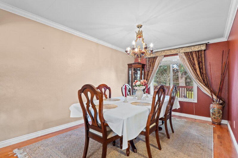 Building Photo - 9602 NE 11th St