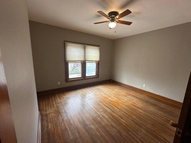 Building Photo - 890 E Livingston Ave