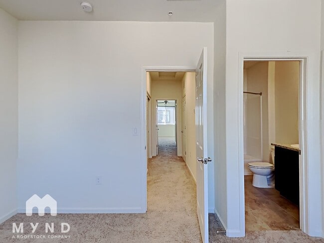Building Photo - 2988 Silver River Ln