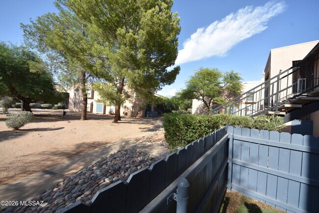 Building Photo - 8080 E Speedway Blvd