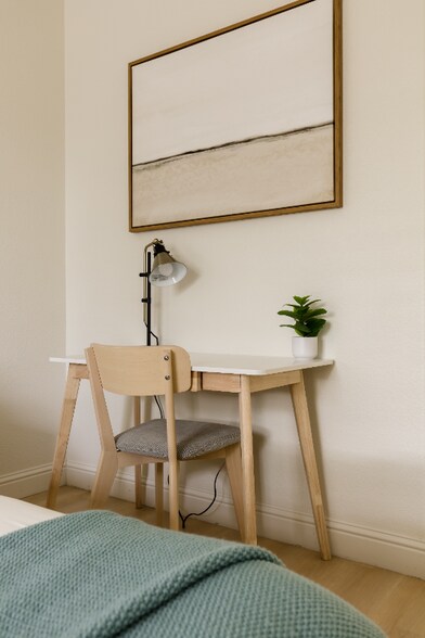 Building Photo - 1715 East Autumn Sage Avenue