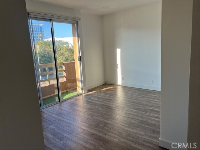 Building Photo - 8614 Burton Way