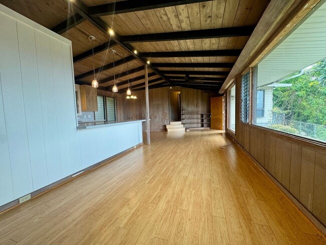 Building Photo - 2548 Ferdinand Ave