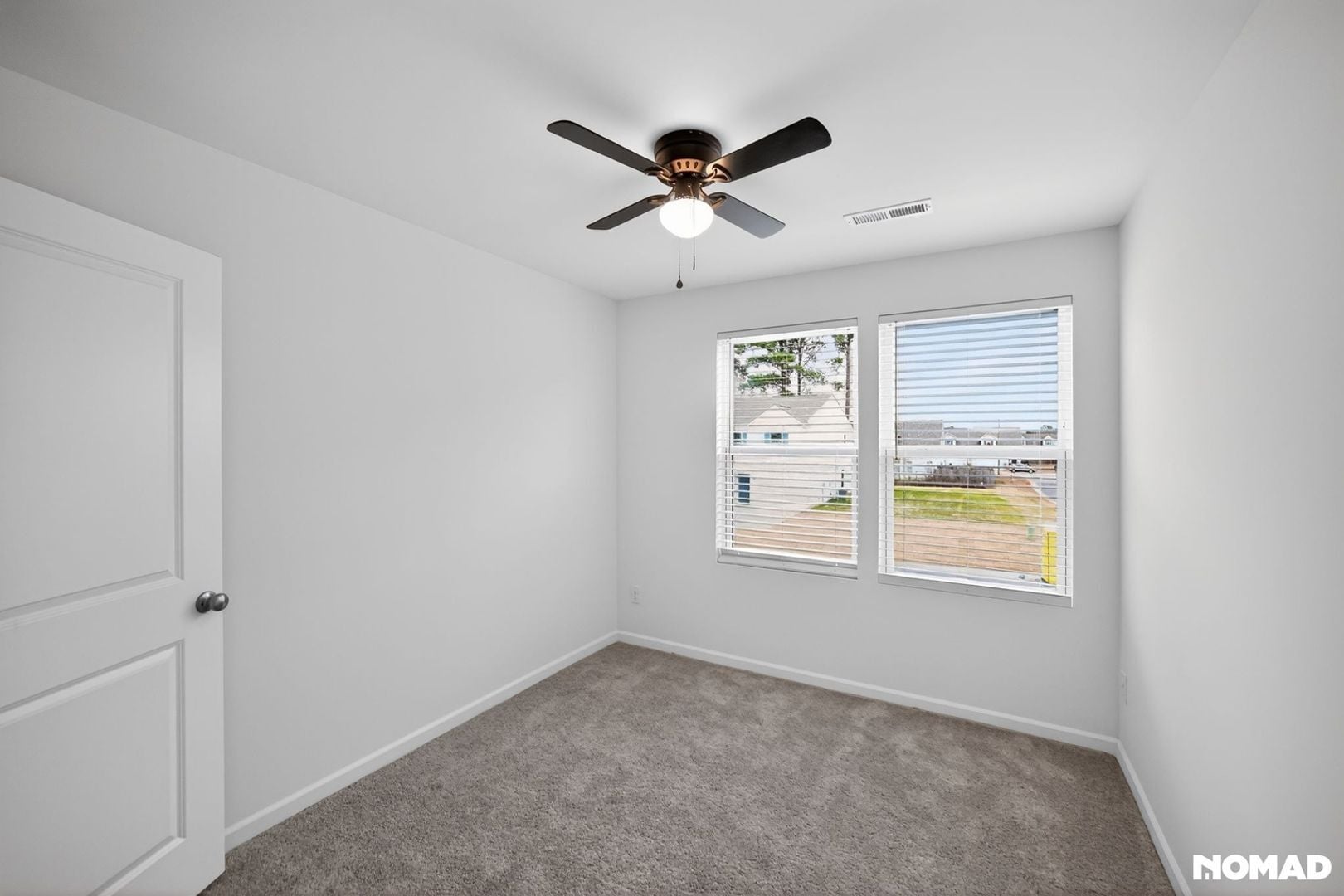 Building Photo - 2401 Brookville Dr