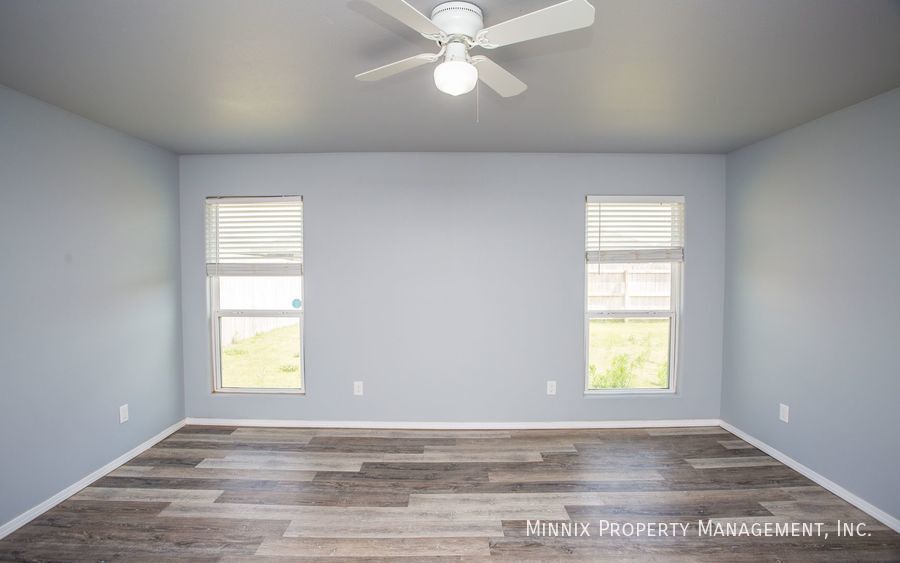 Building Photo - 8416 11th St