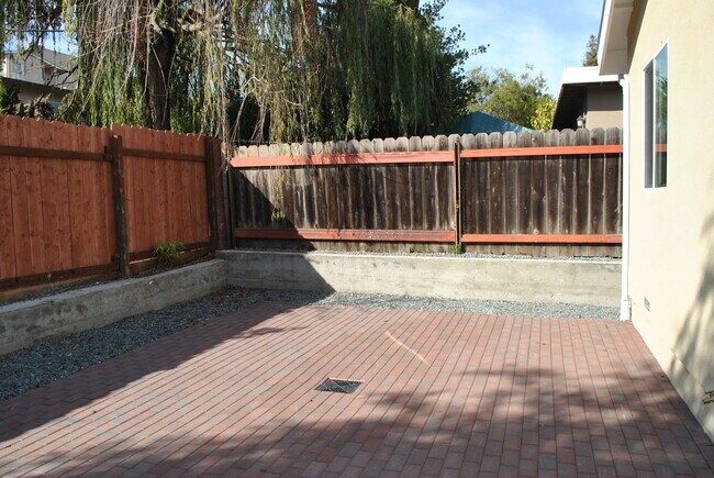 Backyard - 21385 Locust St