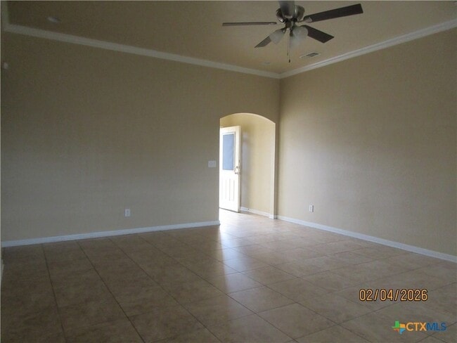 Building Photo - 6812 Alvin Dr