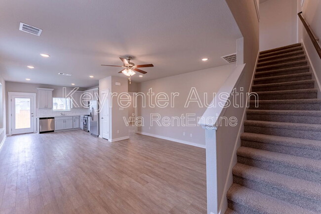 Building Photo - 2246 Rocoso Trl