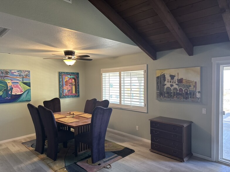 Dining room area of Living room for the Lakeviuew Room. - 15691 Wendell Park Dr