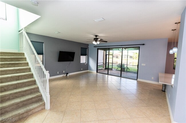 Building Photo - 11660 Meadowrun Cir