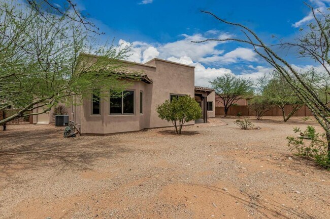 Building Photo - 16945 S Vanilla Orchid Dr